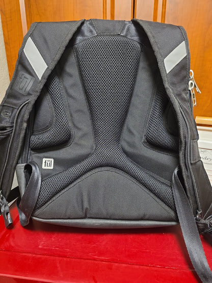 New without tags Ful backpack. Black.